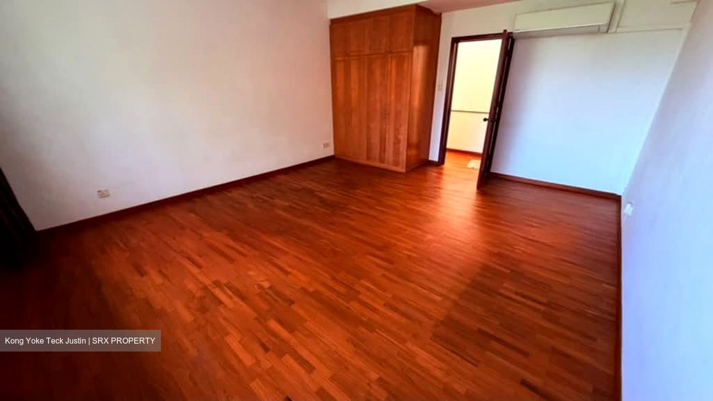 Draycott Park (D10), Terrace #528003591